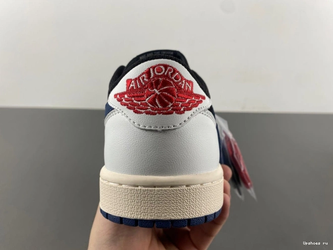  SCOTT TRAVIS JORDAN SP RETRO 1 OG  LOW DM7866-713 0413